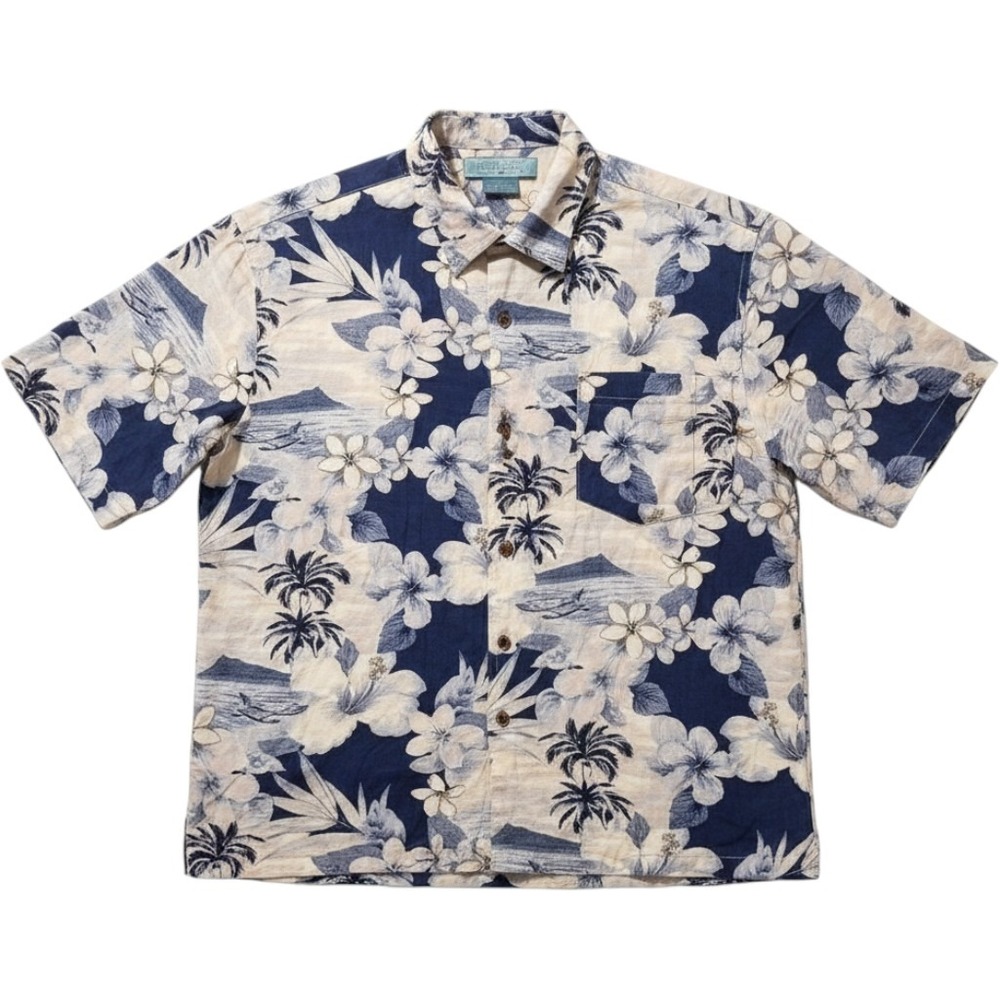 Bermuda Bay blue Hawaiian silk shirt Size XL, note‎ missing top button,